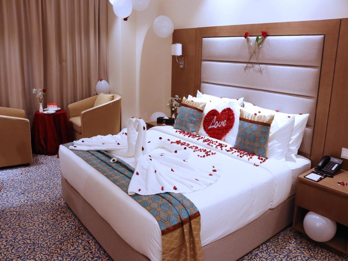 Rozana Hotel Maskat Exteriér fotografie