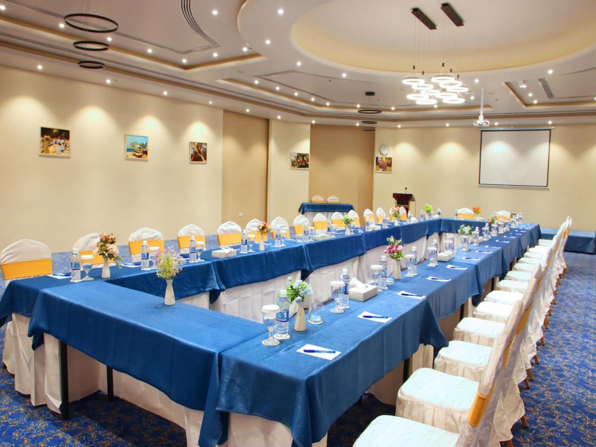 Rozana Hotel Maskat Exteriér fotografie