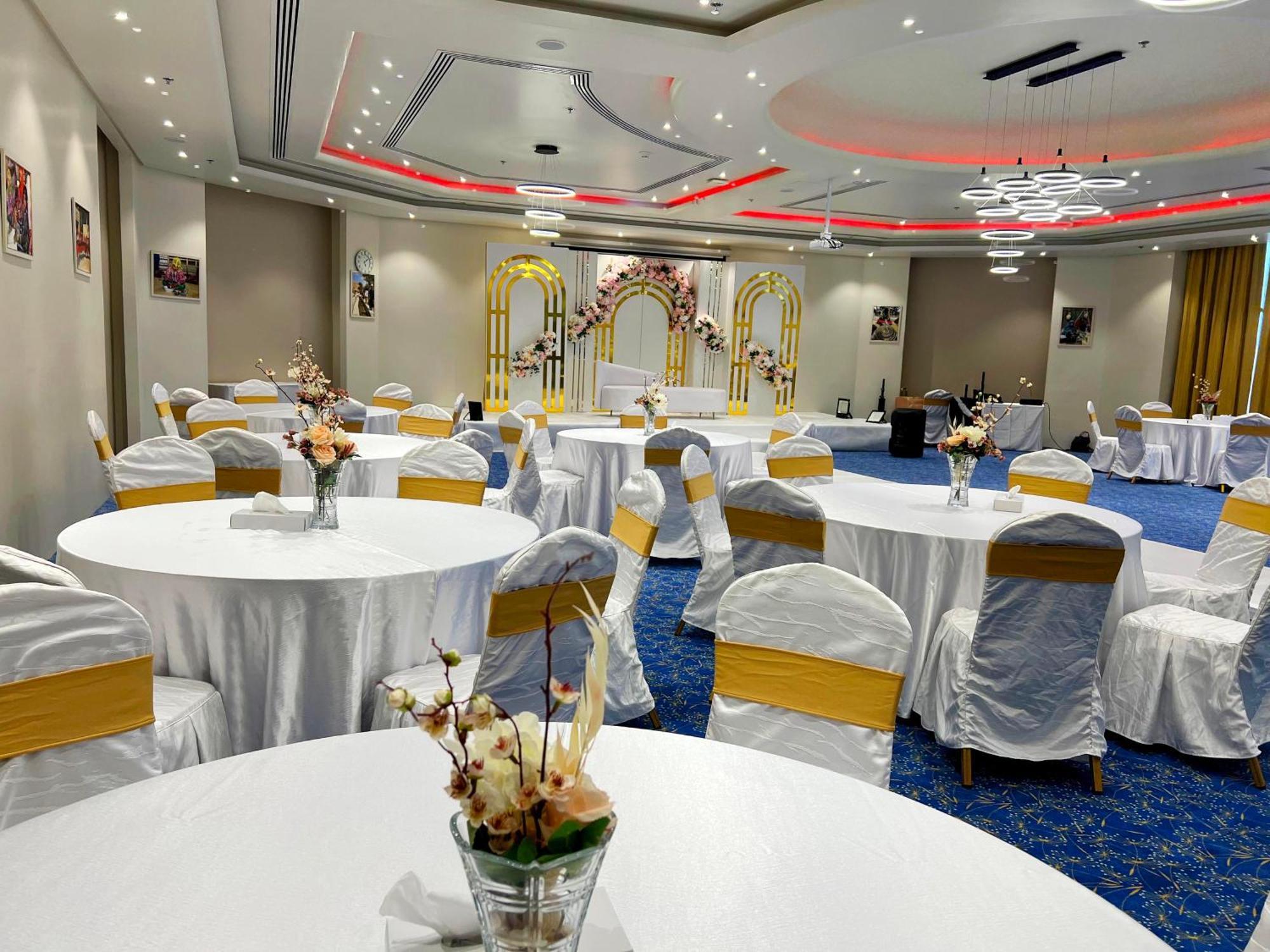 Rozana Hotel Maskat Exteriér fotografie